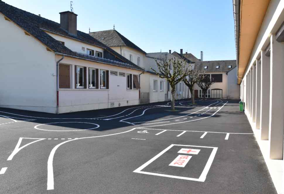 cour ecole 1